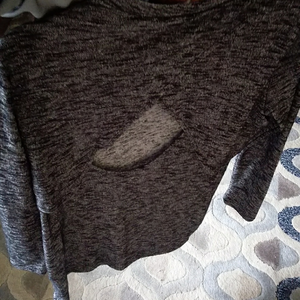 Divided dress - Picture 3 of 6